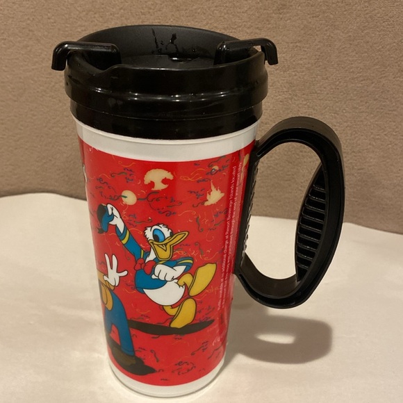 2 cups -WDW Let the Memories Begin" & Black Lid & Handle - Mickey Minnie Pluto - Picture 6 of 7